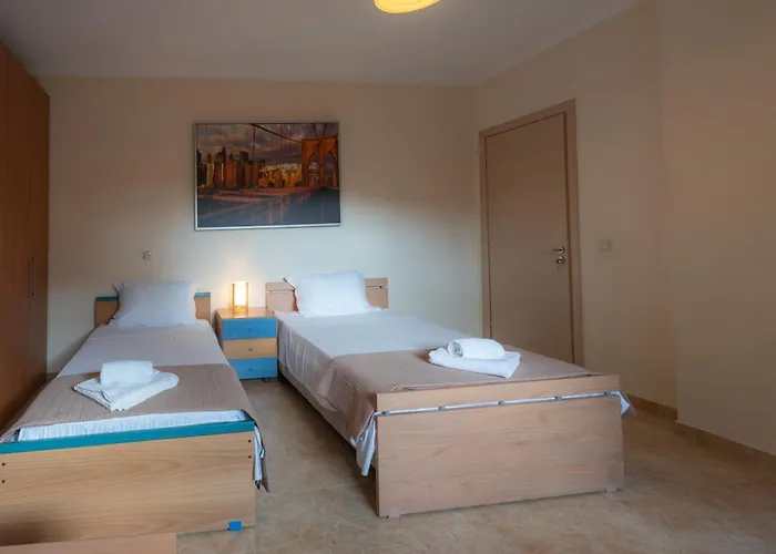Philip's Serene House Villa
